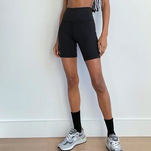 TNA equator 7 inch bike shorts